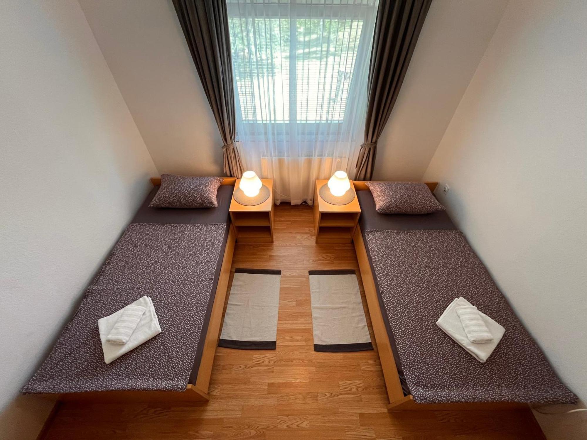 Apartment Gabriela Раковица Экстерьер фото